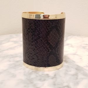 NWOT JewelMint Gold and Snake Skin Cuff Bracelet
